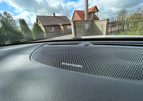 Volvo V60 Cross Country cena 122000 przebieg: 87237, rok produkcji 2019 z Białystok małe 781